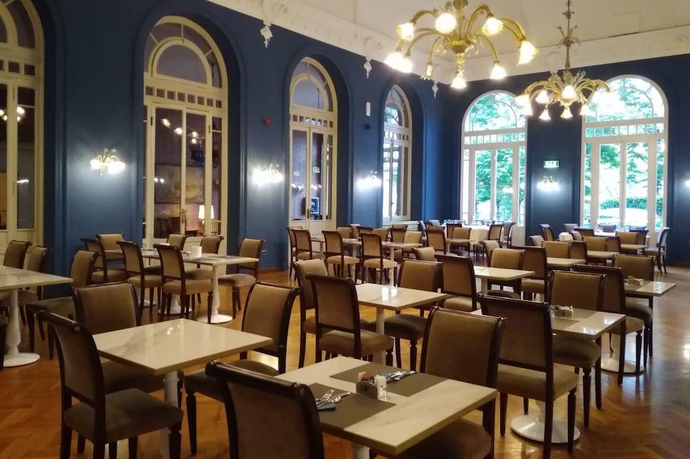 Grand Hotel Regina Salsomaggiore Salsomaggiore Terme Exteriör bild