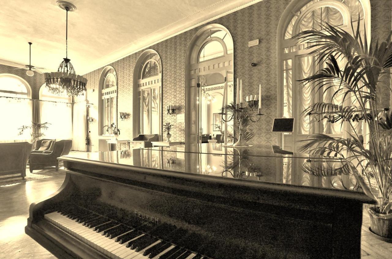 Grand Hotel Regina Salsomaggiore Salsomaggiore Terme Exteriör bild